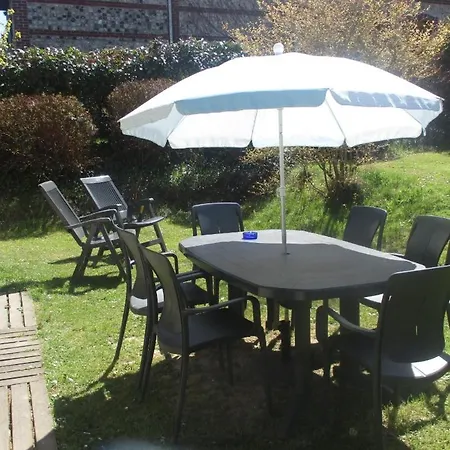 Le Colibri Semesterbostad