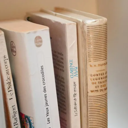 Le Colibri Ετρετά